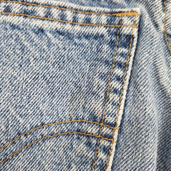 Vintage Levis 950 High Rise Straight Leg Blue Jeans Distressed Denim Size 24 - Picture 6 of 10